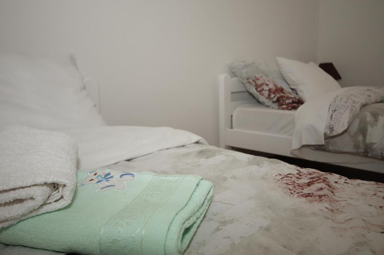 Apartman Lucija & Luka โอโทชาส ภายนอก รูปภาพ